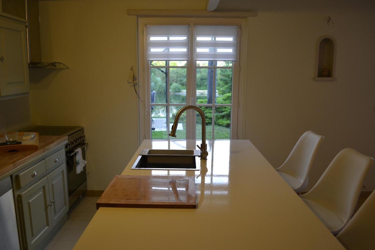 Ambiance Seine - appartement 46m2 terrasse - Hortensia Thomery Buitenkant foto